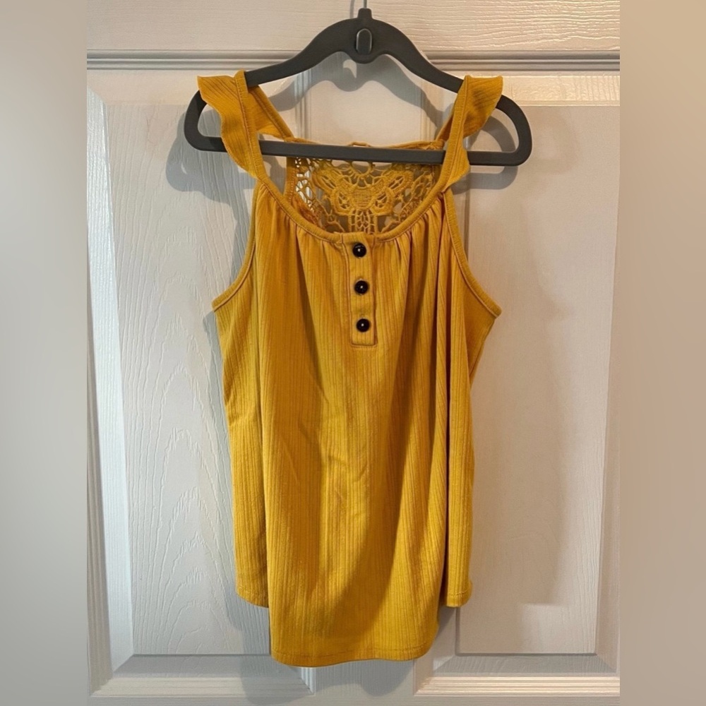 Girl’s sz L Mustard Gold Boutique Tank